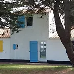 La Maison Bleue - Sur *